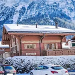 Pfingstrose By Interhome Appartement Grindelwald